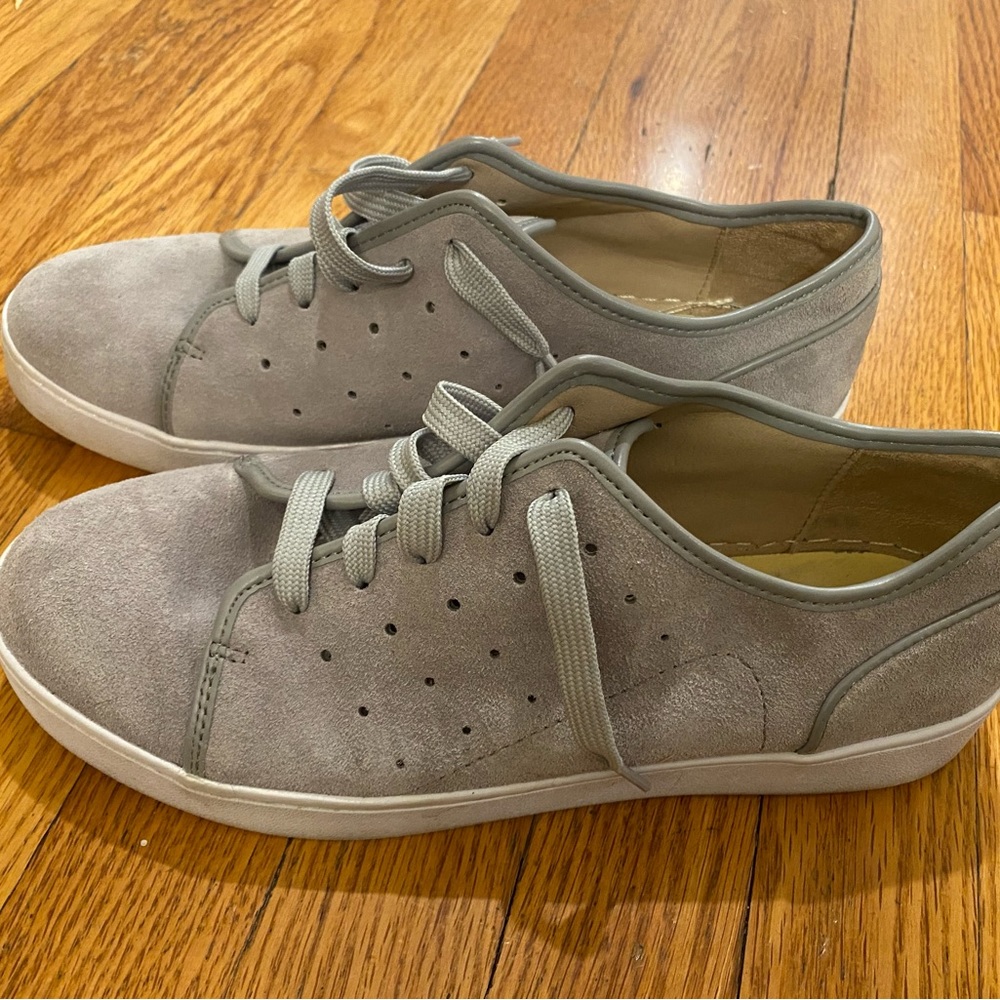 Suede Vionic shoes